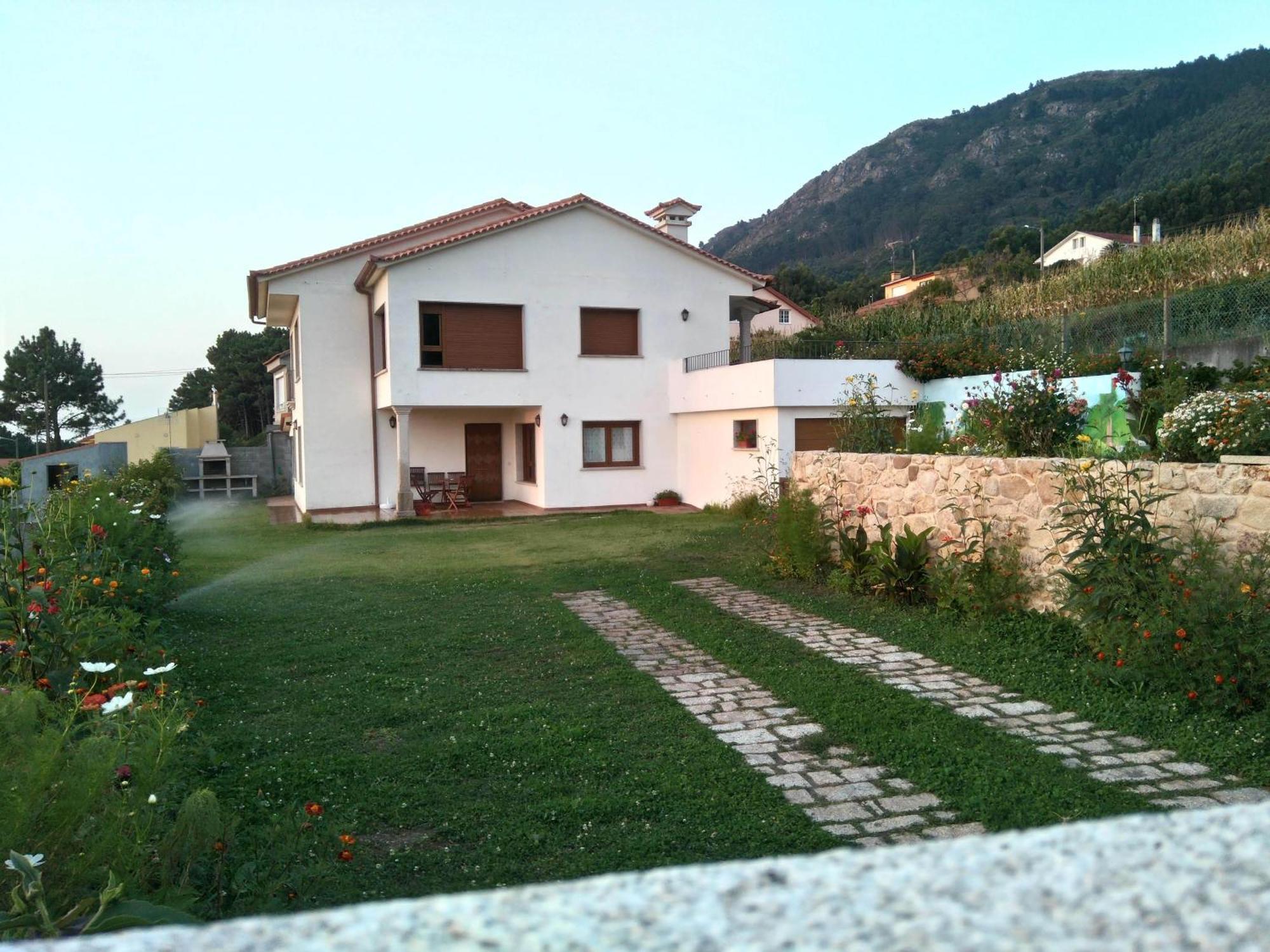 Rooms Peregrinos B Casa Alicia Rosal Exterior foto