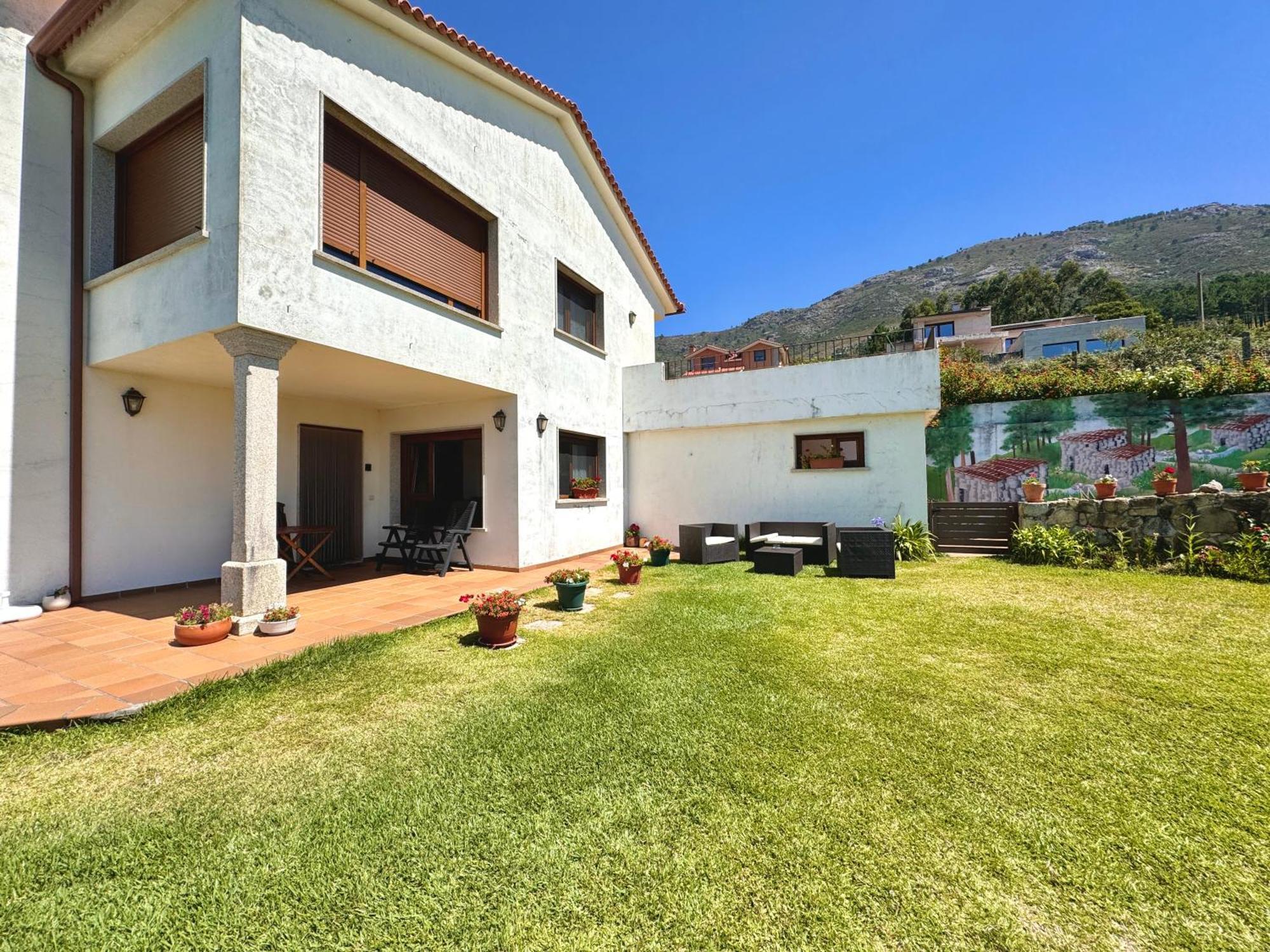 Rooms Peregrinos B Casa Alicia Rosal Exterior foto
